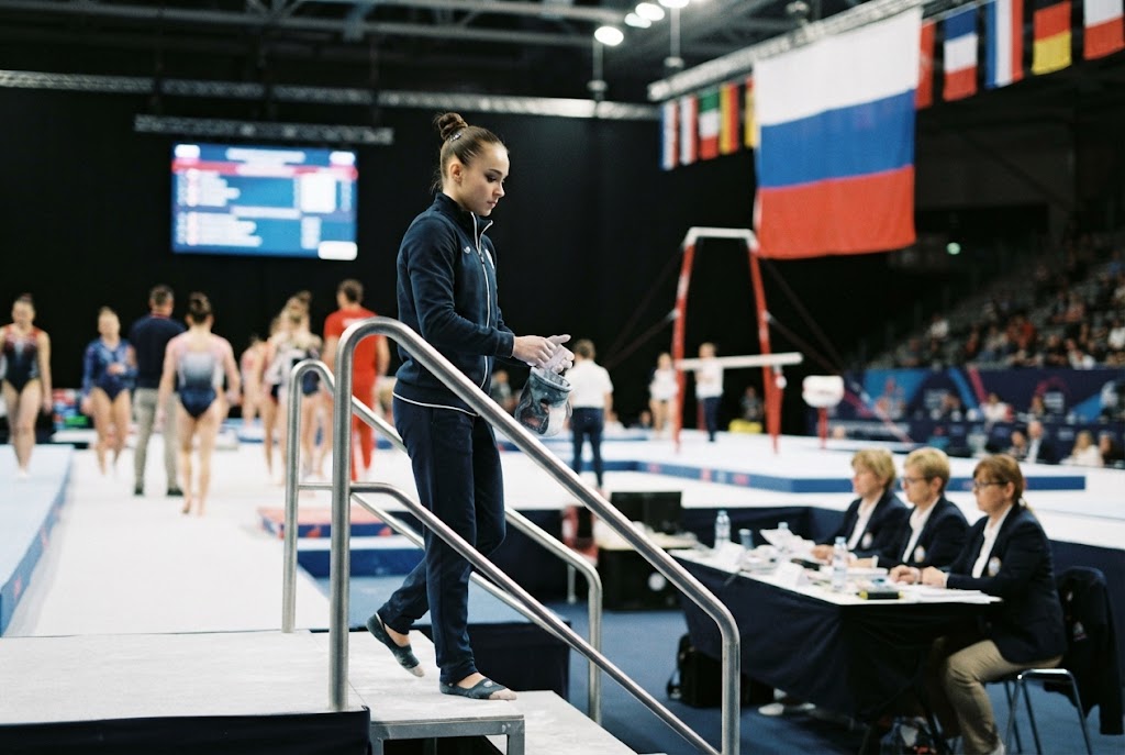 European Gymnastics ratifică revenirea sportivilor ruși sub drapel național la competițiile europene