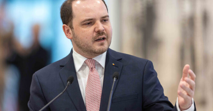 Alexandru Rogobete susține greva din sănătate: „Protestul este pe deplin justificat” Alexandru Rogobete susține greva din sănătate: „Protestul este pe deplin justificat”