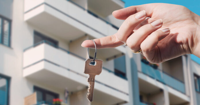 Atacul cibernetic de la ANCPI blochează tranzacțiile imobiliare, cumpărătorii cer prelungirea termenului pentru TVA Atacul cibernetic de la ANCPI blochează tranzacțiile imobiliare, cumpărătorii cer prelungirea termenului pentru TVA