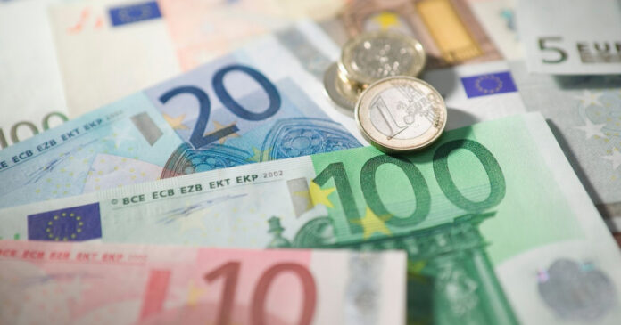 BCE selectează propuneri de design pentru noi bancnote euro și invită europenii să voteze