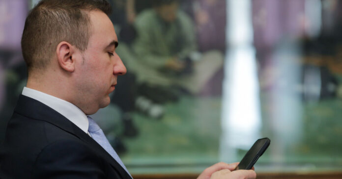 Bogdan Ivan salută continuarea proiectelor de contoare inteligente și stocare a energiei Bogdan Ivan salută continuarea proiectelor de contoare inteligente și stocare a energiei