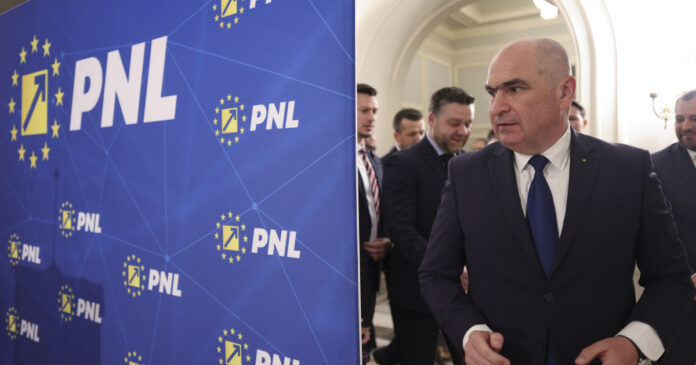 Bolojan: PNL va vota legea salarizării convenită cu Comisia Europeană Bolojan: PNL va vota legea salarizării convenită cu Comisia Europeană