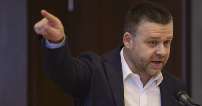Ciprian Ciucu explică declarația despre „sistemul care câștigă alegerile” în PNL Ciprian Ciucu explică declarația despre „sistemul care câștigă alegerile” în PNL