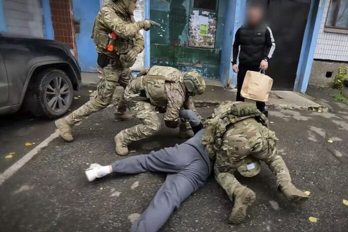 FSB a arestat un bărbat de 55 de ani pentru spionaj în favoarea Noua Zeelandă