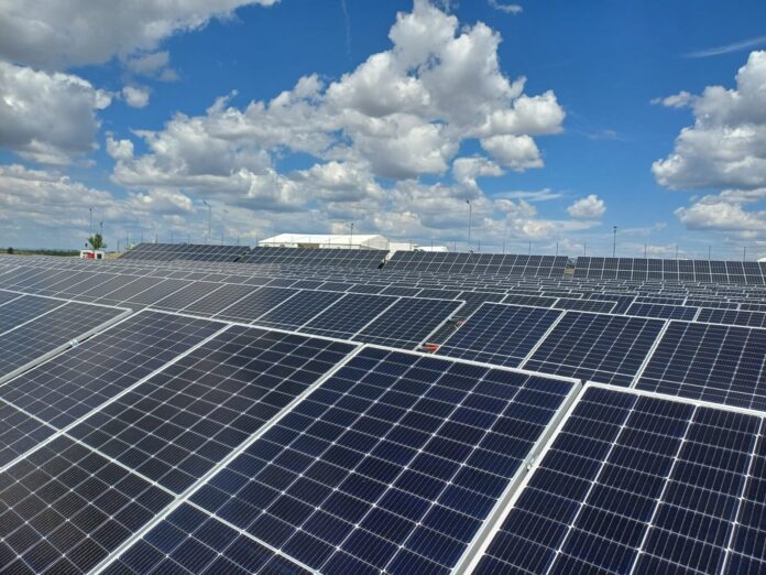 Germania revizuiește subvențiile pentru energia regenerabilă din 2027 Germania revizuiește subvențiile pentru energia regenerabilă din 2027