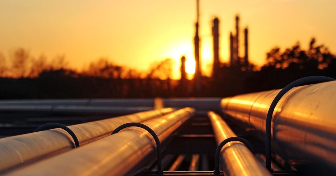 Ilie Bolojan: România nu se confruntă cu o criză de aprovizionare cu carburanți