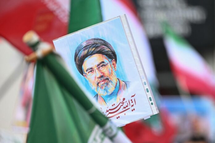 Mojtaba Khamenei avertizează SUA: „Poporul iranian pregătește lecții de neuitat” Mojtaba Khamenei avertizează SUA: „Poporul iranian pregătește lecții de neuitat”