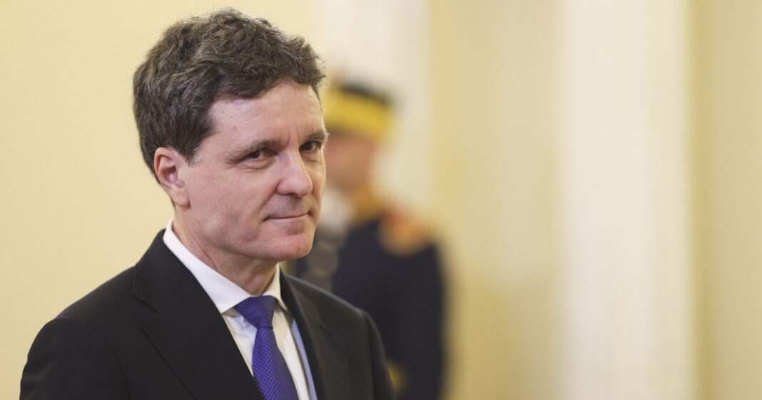 Nicușor Dan se întâlnește cu partidele pentru a discuta Codul Urbanismului Nicușor Dan se întâlnește cu partidele pentru a discuta Codul Urbanismului
