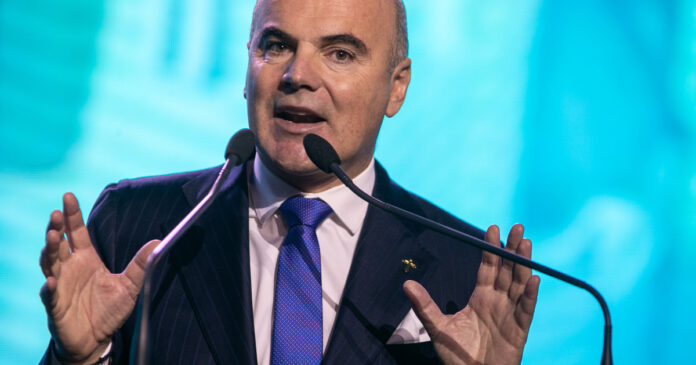 Rareș Bogdan susține platforma liberal-conservatoare a lui Alin Tișe în PNL Rareș Bogdan susține platforma liberal-conservatoare a lui Alin Tișe în PNL