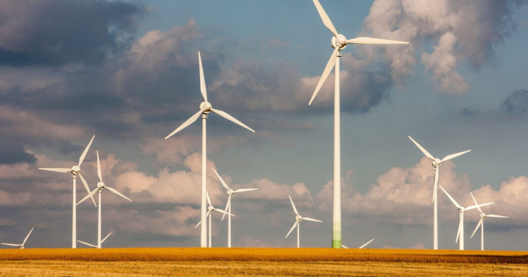 România rămâne sub media UE la utilizarea energiei regenerabile, cu 25,6% România rămâne sub media UE la utilizarea energiei regenerabile, cu 25,6%