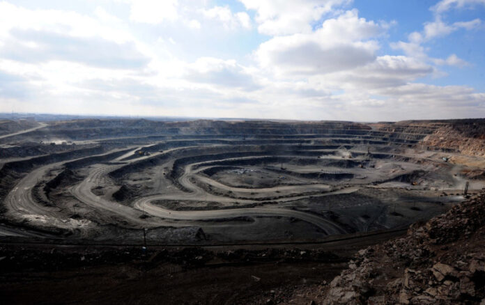 Statele Unite intensifică vânătoarea de minerale critice, afectând alianțele globale Statele Unite intensifică vânătoarea de minerale critice, afectând alianțele globale