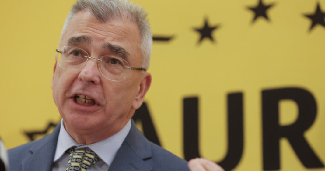 Petrișor Peiu: Senatorii AUR s-au abținut de la votul legii integrității Petrișor Peiu: Senatorii AUR s-au abținut de la votul legii integrității