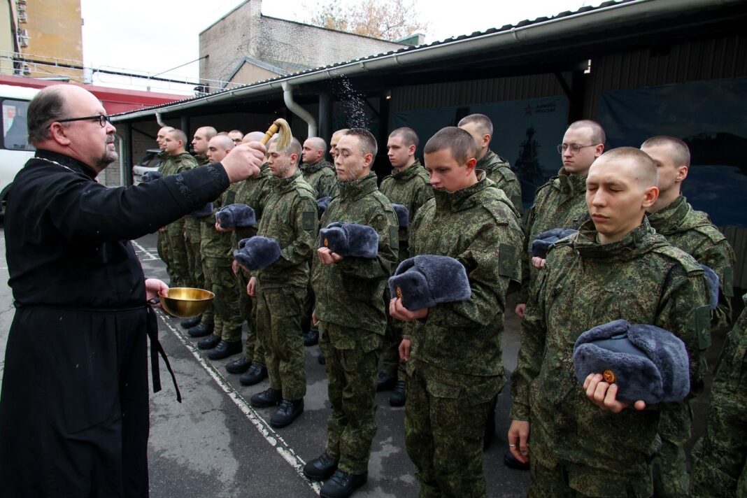 Putin testează mobilizarea în masă și amenință cu un nou front la Kaliningrad