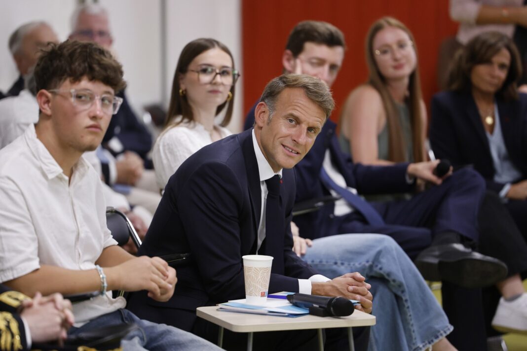 Macron despre proiectul lui Trump pentru un Arc de Triumf la Washington: „Parisul rămâne Paris” Macron despre proiectul lui Trump pentru un Arc de Triumf la Washington: „Parisul rămâne Paris”