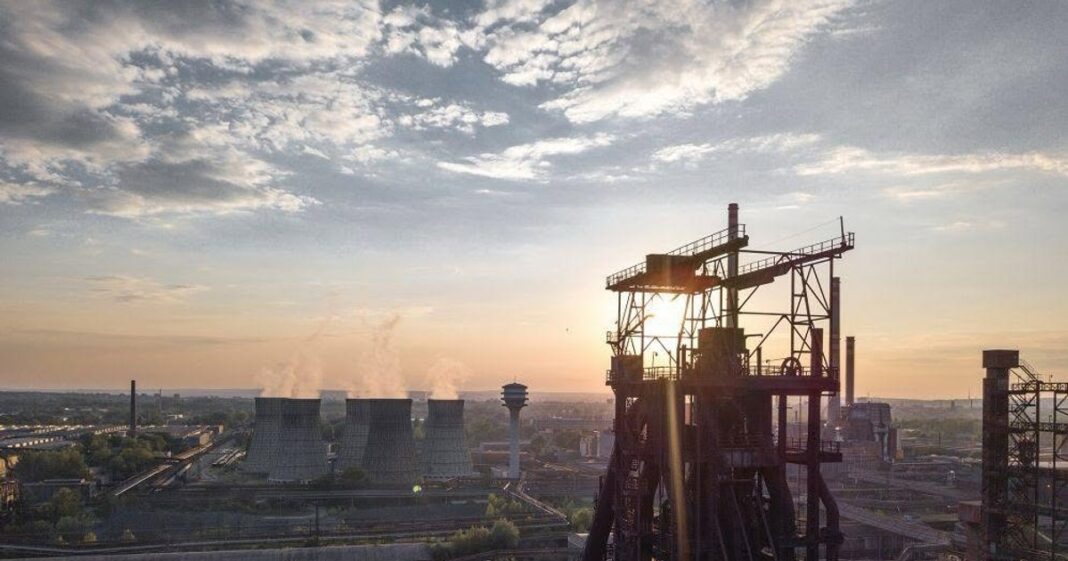 Reprezentanți ai Risun Group din China vizitează Liberty Galați în perspectiva unei achiziții Reprezentanți ai Risun Group din China vizitează Liberty Galați în perspectiva unei achiziții
