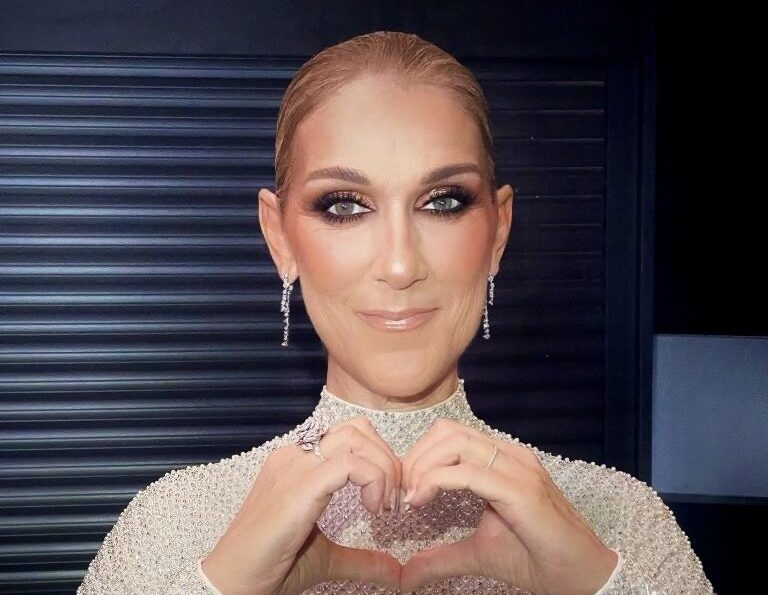 Celine Dion lansează o păpuşă Barbie inspirată de cariera sa muzicală Celine Dion lansează o păpuşă Barbie inspirată de cariera sa muzicală