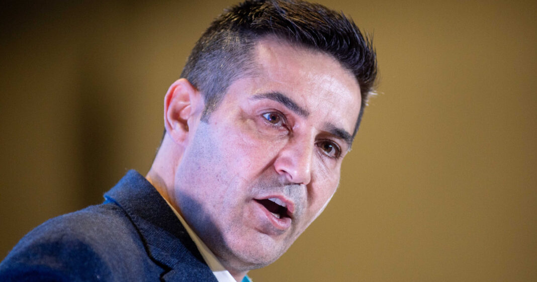 Claudiu Manda: Românii au nevoie de un Guvern competent care să ofere siguranță Claudiu Manda: Românii au nevoie de un Guvern competent care să ofere siguranță