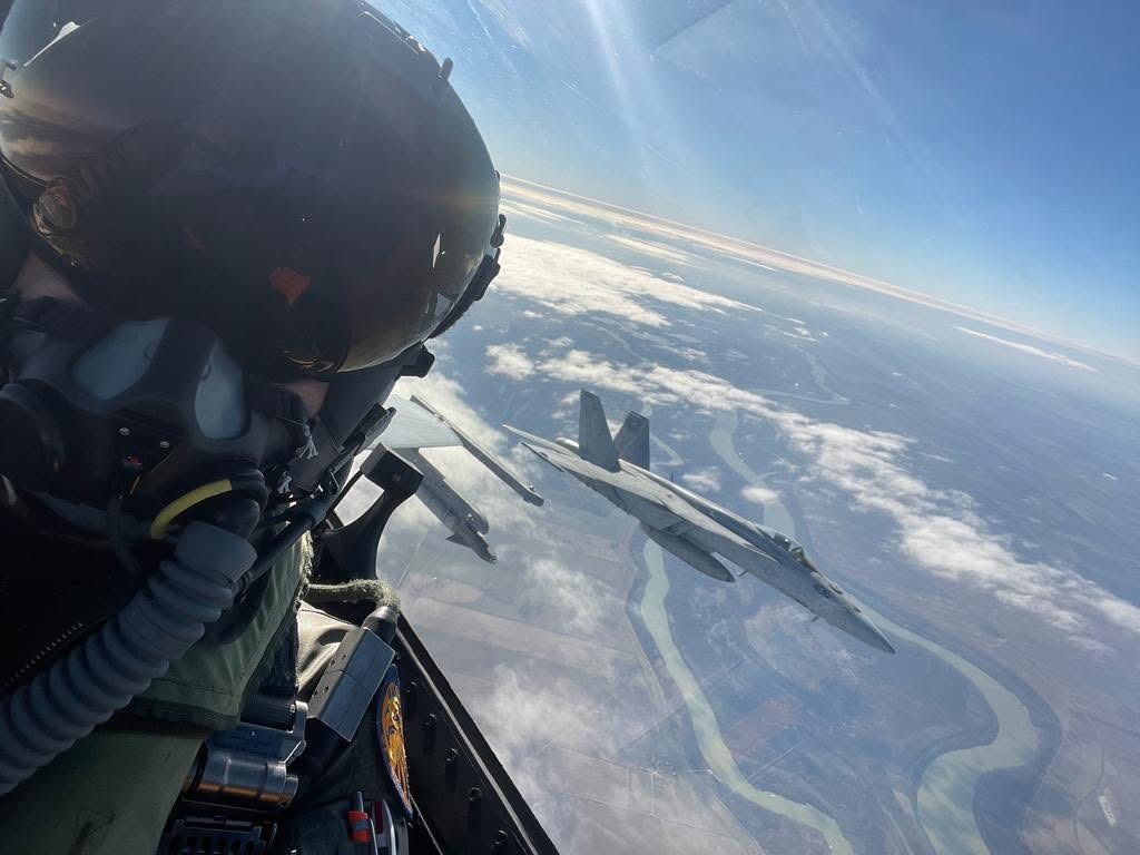 MApN: Apărarea aeriană ucraineană distruge o țintă aeriană în zona Reni, Marea Neagră