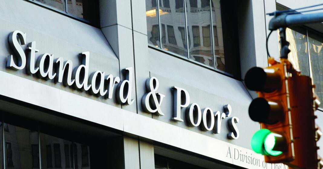 S&P va evalua ratingul României pe 2 octombrie, impact asupra economiei și creditării S&P va evalua ratingul României pe 2 octombrie, impact asupra economiei și creditării
