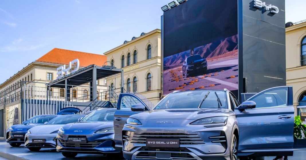 Uniunea Europeană și China reduc exporturile de mașini hibride cu 50% prin acord comercial Uniunea Europeană și China reduc exporturile de mașini hibride cu 50% prin acord comercial