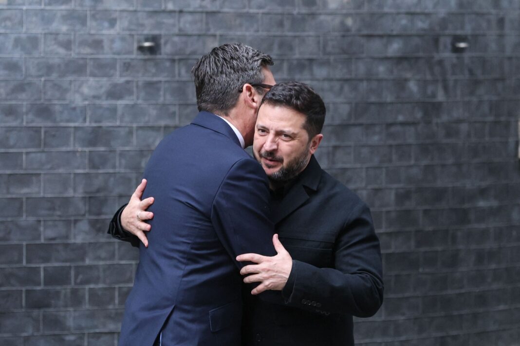 Zelenski primește sprijin de la premierul britanic Andy Burnham și regele Charles Zelenski primește sprijin de la premierul britanic Andy Burnham și regele Charles